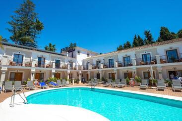 בית מלון כפרי Paloma Blanca Boutique