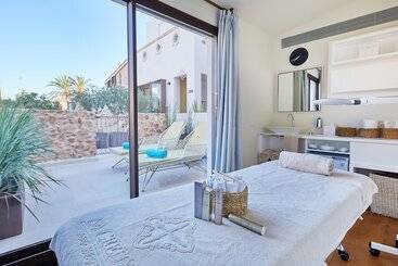 فندق Sa Creu Nova Petit Palais Art & Spa
