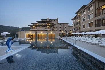 Resort Park Hotel And Spa Vella Hills