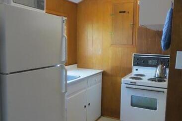 Woodland Cedars Family Cottage Resort