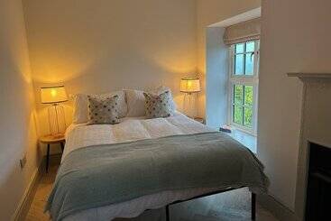 Luxury Northumberland Cottage Near Beach Sleeps 8
