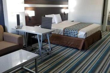 Motel Homebridge Inn And Suites