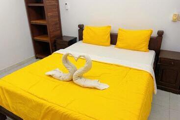 住宿加早餐 Dea Putra Dive Homestay