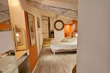 Bed and Breakfast Suite Lou Peïro