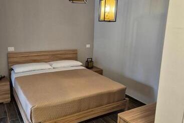 פנסיון Rondinini Flam