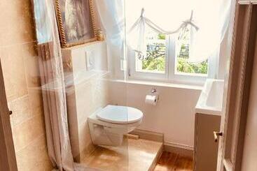 B&b Clos Emilion Et Table D Hôte En Option