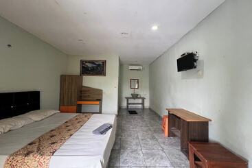 Hotel Oyo 94014 The Sanya Homestay