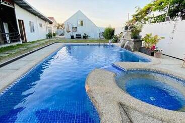 Tempat Santai Private Resort & Event Venue