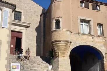 تختخواب و صبحانه Chambre D Hôtes De Charme, Coeur De La Vieille Ville