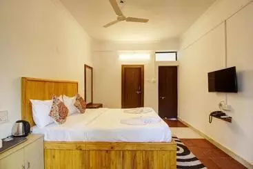 Hotel Pleasure Inn Near Turtle Beach Morjim Manage By Ld Group Of Hospitality