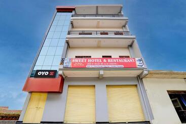 Oyo Sweet Hotel & Restaurant