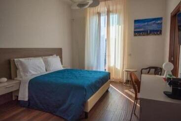 펜션 Il Cuore Di Reggio