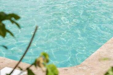 Отель La Floristería Zahora