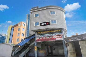هتل Oyo The Capital Prestige