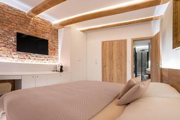 White Wolf Boutique Apartments