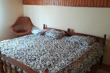 تختخواب و صبحانه Kuća Marić