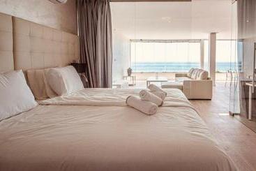 Penthouse Seaview   Destination Apartments Marbella