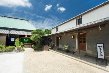Pension がもう家 明治時代の蔵に泊まれる一棟貸し宿 Ancient Renovated House In The Japanese Countryside With A Kindly Hospitality