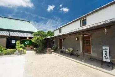 ペンション がもう家 明治時代の蔵に泊まれる一棟貸し宿 Ancient Renovated House In The Japanese Countryside With A Kindly Hospitality