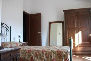 פנסיון Villa Delle Rose B&b