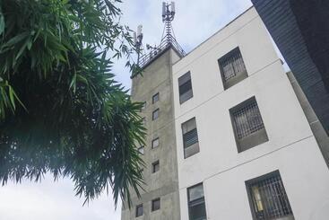 Spot On Hotel Peacock Lodging