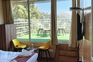 Bed and Breakfast Kasauli Times