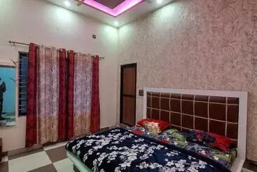 Hotel Noor Palace Restaurant And Room