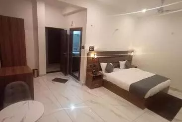 Hotel The Sanctuary