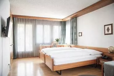ホテル Und Restaurant Wolfensberg