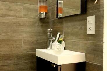 Rancho Macloy Hotel Spa & Social Events