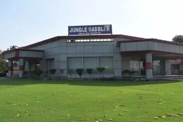 Hotelli Jungle Babbler Tourist Resort