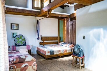 簡易ホテル Posada Los Jacalitos