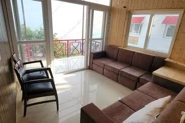 Hotel Casa Arhan Luxury Mussoorie Homestay