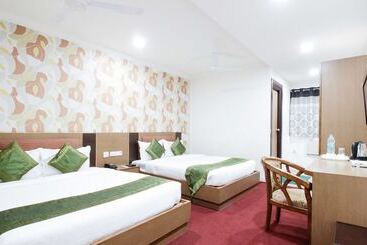 فندق Treebo I Max Inn