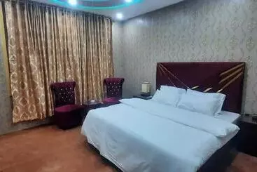 هتل Royal Garden