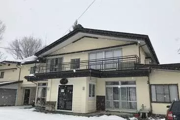 Pensió Hakuba West Coast Inn Villa