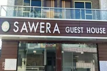 ペンション Sawera Guest House