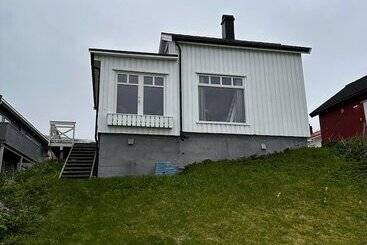 Resort Midnattsol Rom Og Hytter