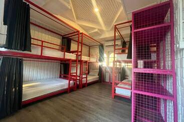 Retkeilymaja Slumber Party Beach Koh Phangan