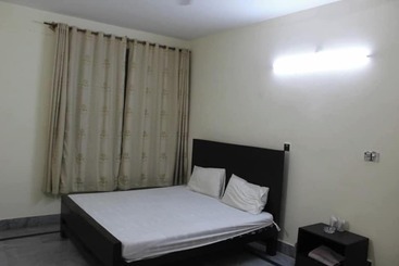 Kashmir Inn Hotel Muzaffarabad