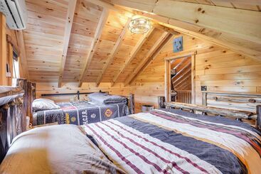 بيت ريفى Chillicothe Cabin Near Hocking Hills State Park!