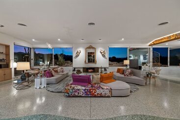 קוטג'' Eccentric Estate By Avantstay Empire Polo Views