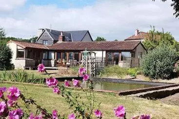 Peaceful And Stylish Cottage Near Taunton Somerset
