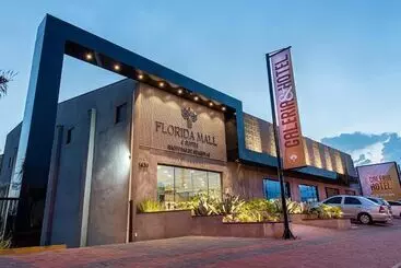 ホテル Florida Mall & Suites