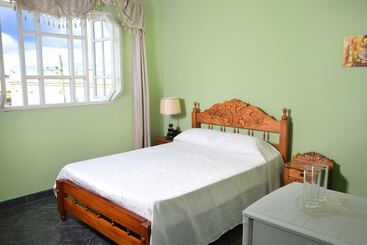 پانسیون Hostal Amalia