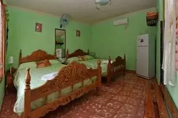 پانسیون Hostal Villa Martha