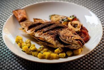 Samloem Laguna Resort