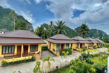 Hotel Capital O 75518 Baan Rose Resort Ao Luk
