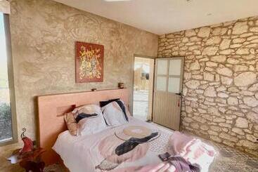 پانسیون Roof Top Room  Le Chemin D Iskoa