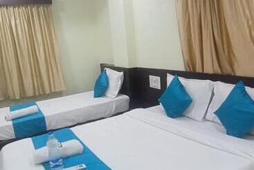 בית מלון כפרי Luxury Hill Top